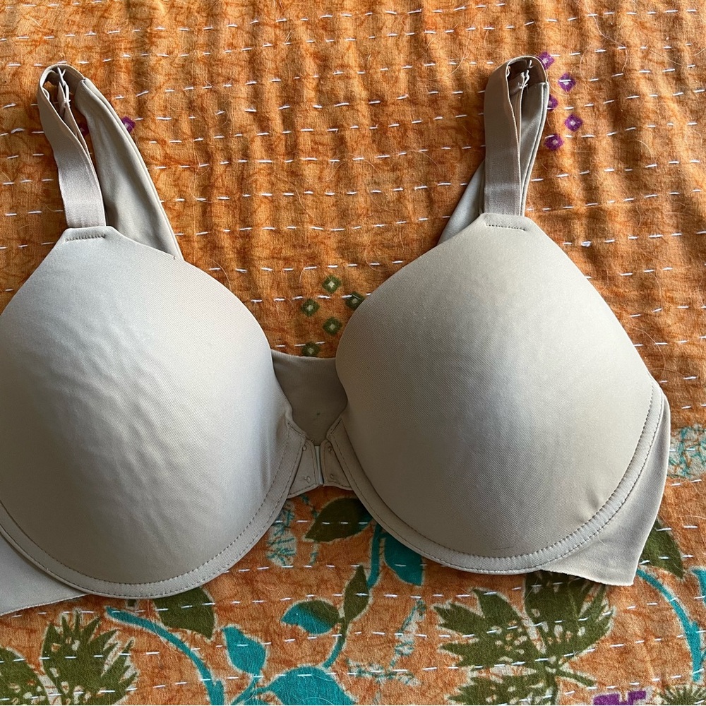 ASSETS by Sara Blakely Light Tan Bra
